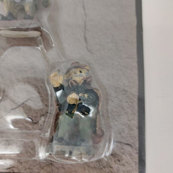 Set of 2 Tombstone Corners Figures Scary Halloween Frankenstein - Picture 5 of 7